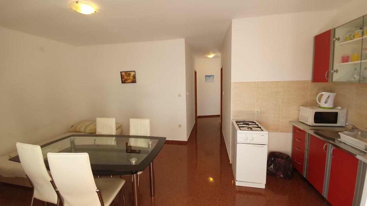 Apartments Mislav Novalja Exterior foto